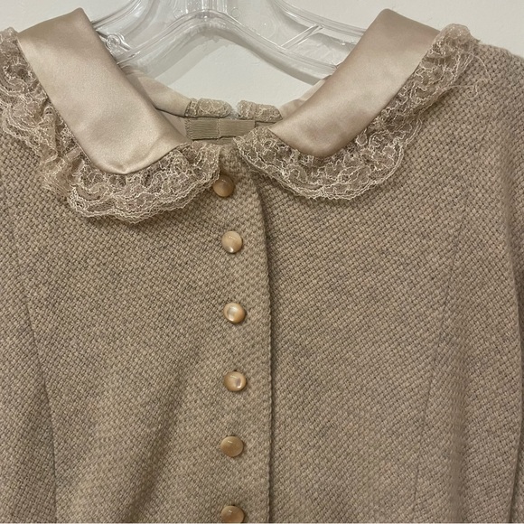 Vintage Marc Jacobs Fitted Cashmere Blouse with Back Zipper  - Grey - Picture 2 of 13